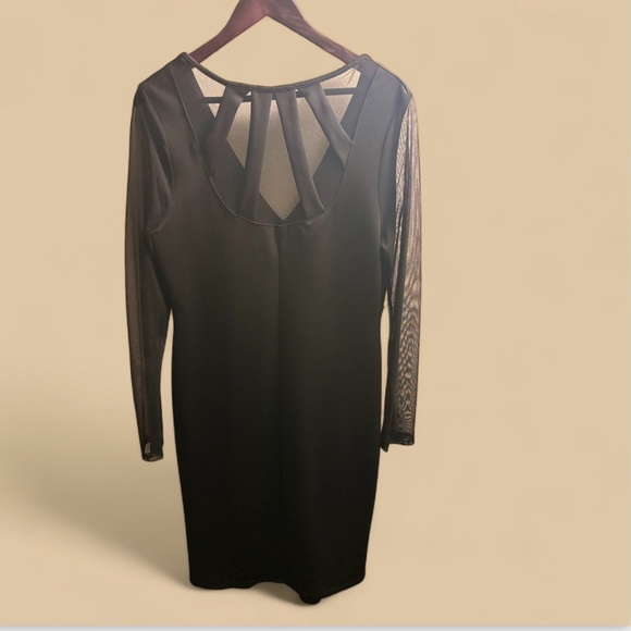 🇺🇸FASHION TO FIGURE BLACK DRESS - Picture 2 of 6